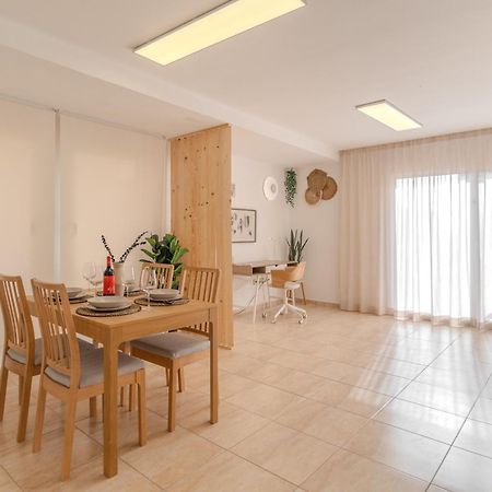 Rooms City Сан Исидро Екстериор снимка