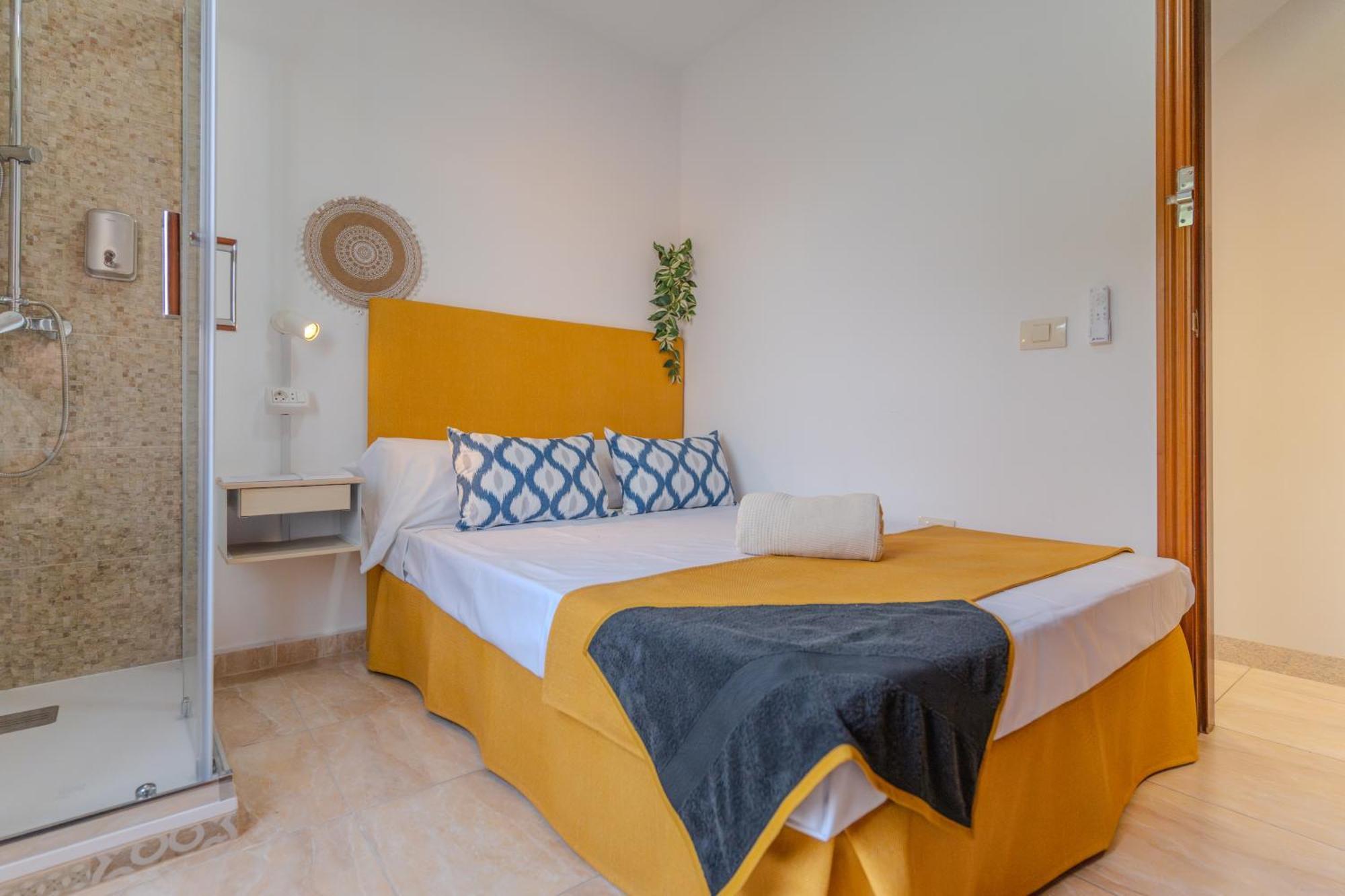 Rooms City Сан Исидро Екстериор снимка