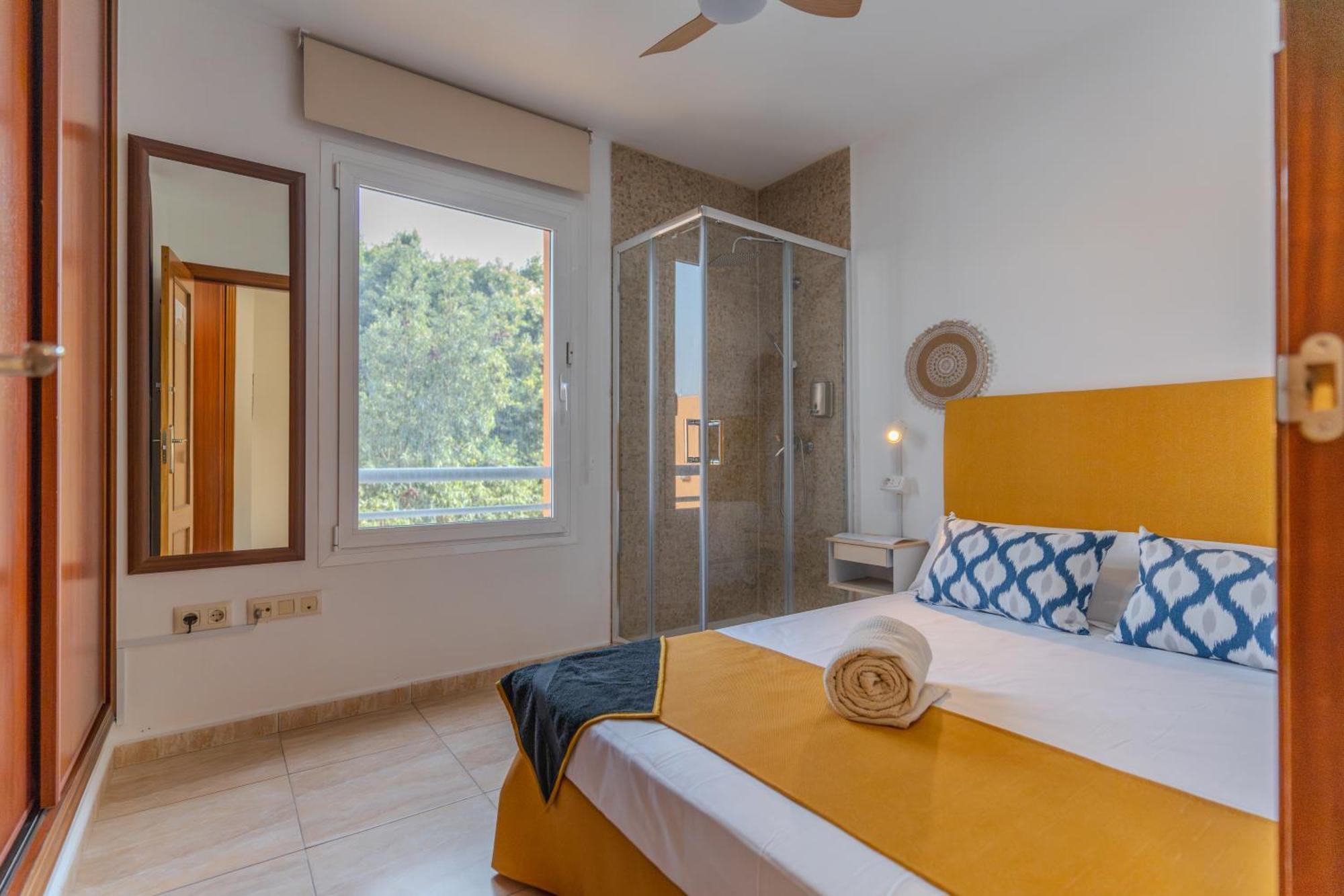 Rooms City Сан Исидро Екстериор снимка