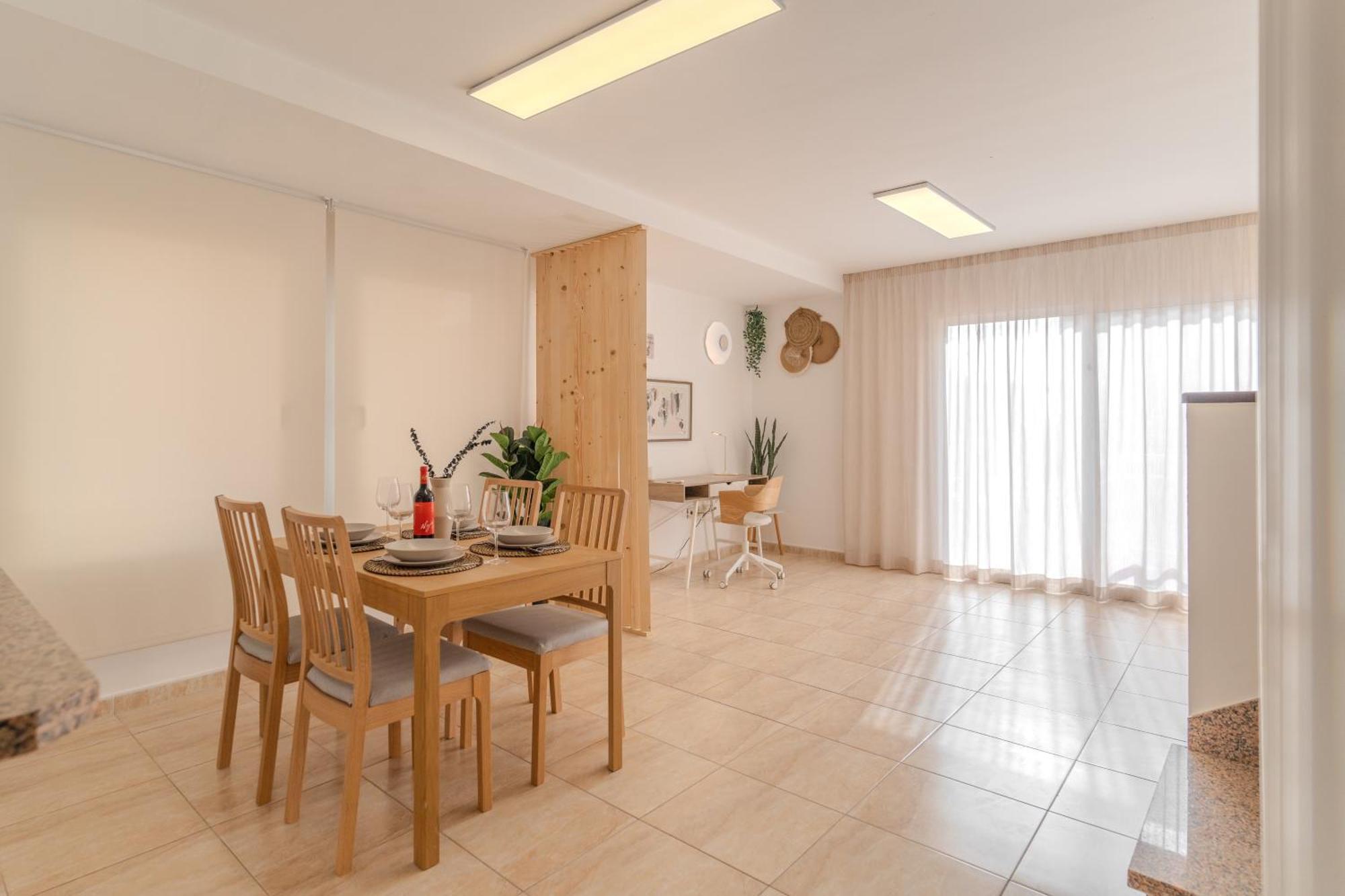 Rooms City Сан Исидро Екстериор снимка